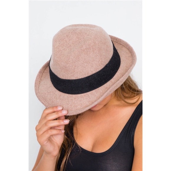 TAN CONTRAST TRIM FEDORA HAT - Picture 3 of 3